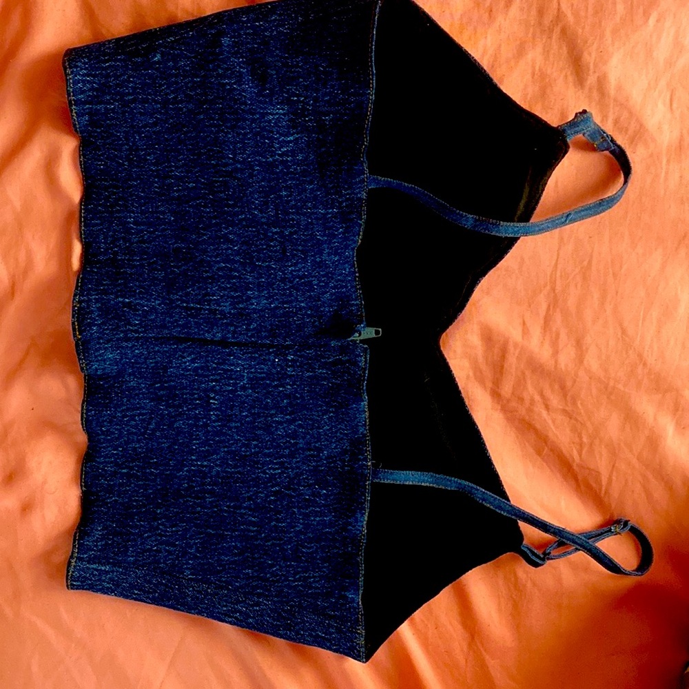 Dinem crop top from styles to go